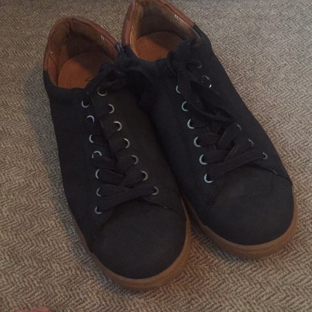 Vionic shoes - Picture 9 of 14